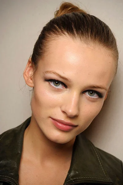 Look 9
